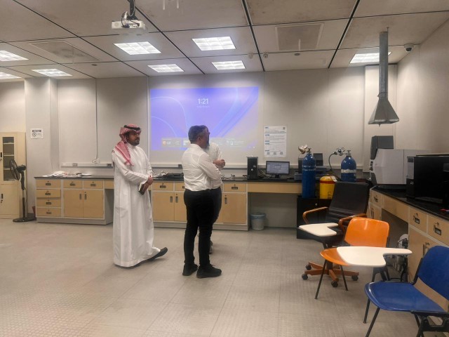 Delegation from AVL List Saudi Arabia LLC Visits CEREM Research Laboratories